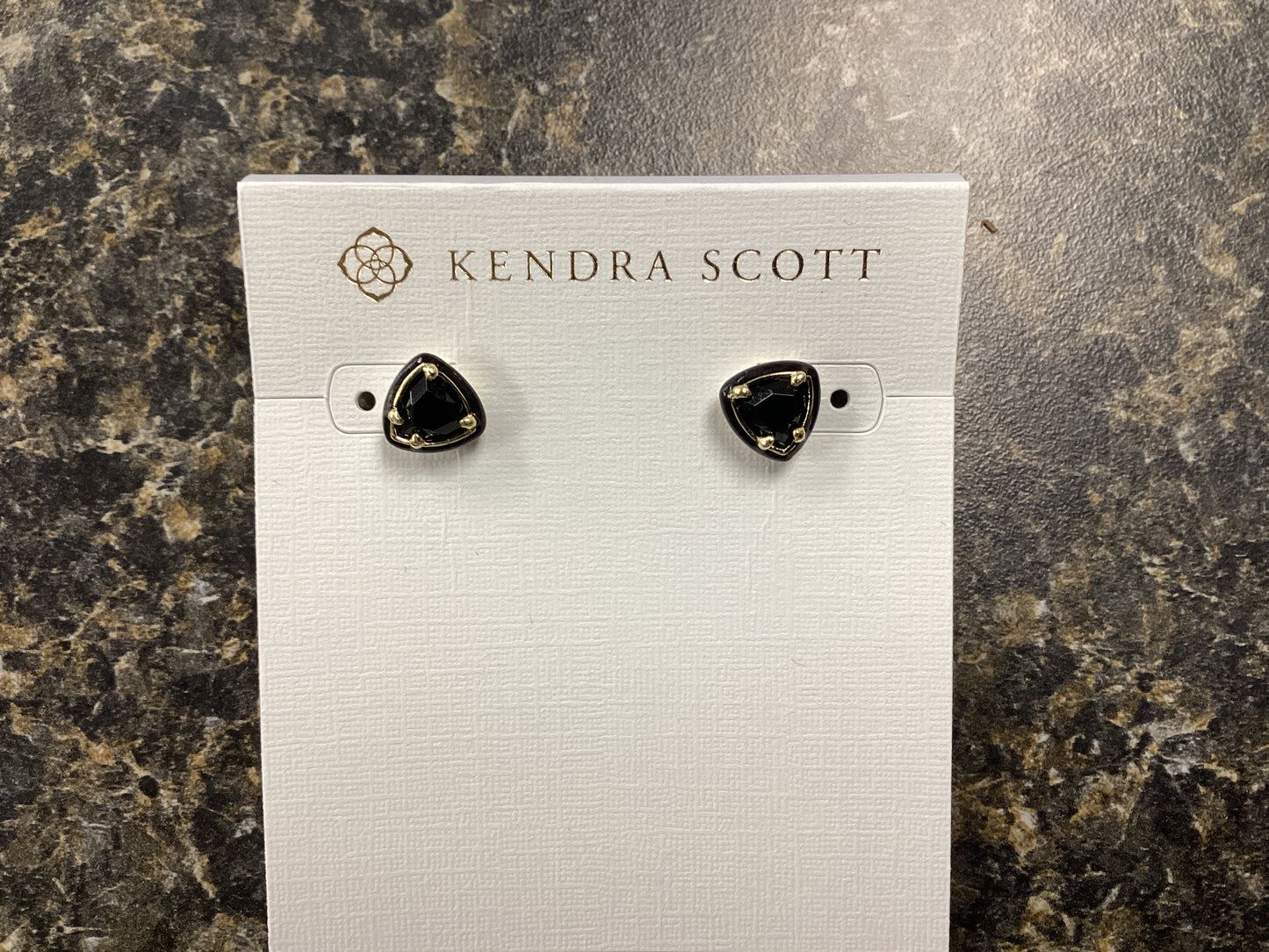 Arden enamel gold black stud ea