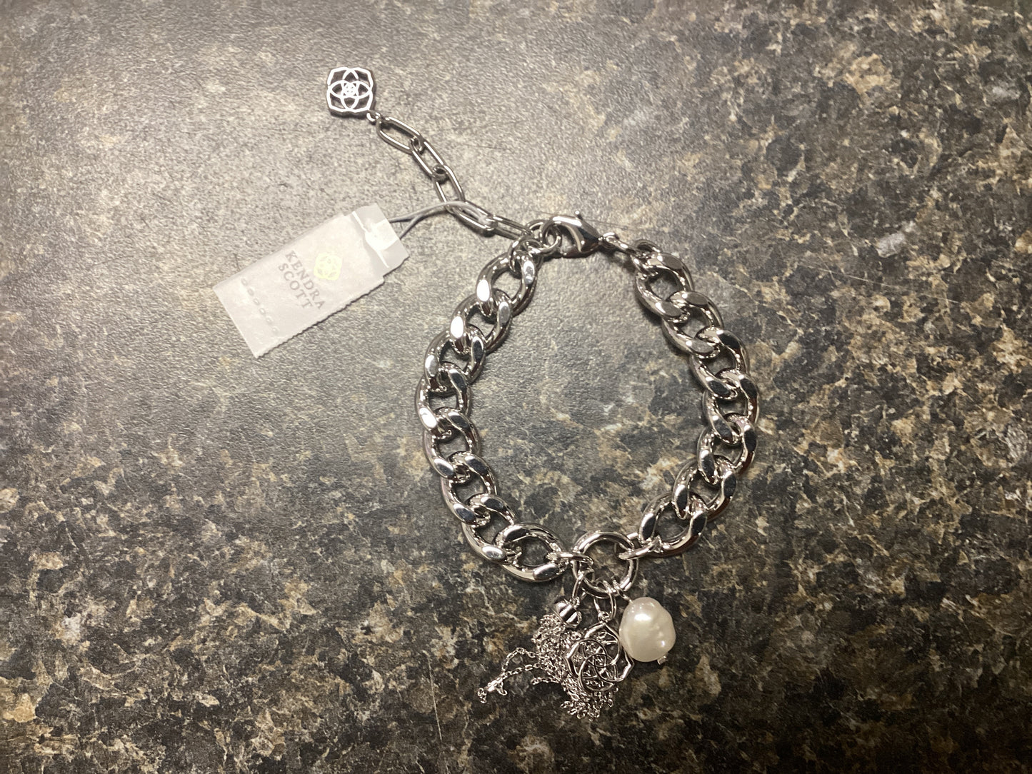 Everleigh chain bracelet Rhod white pearl