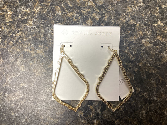 Sophee gold metal earrings