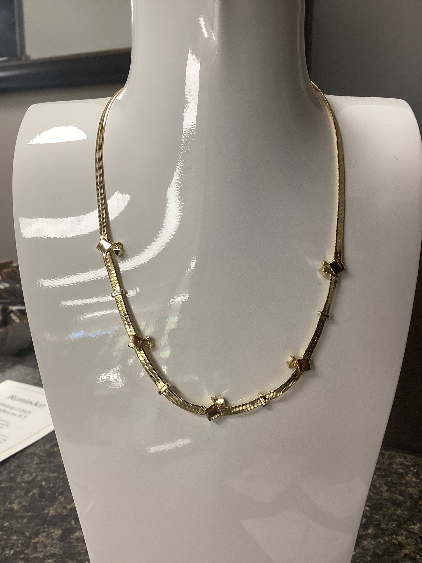 Gracie chain necklace gold white crystal