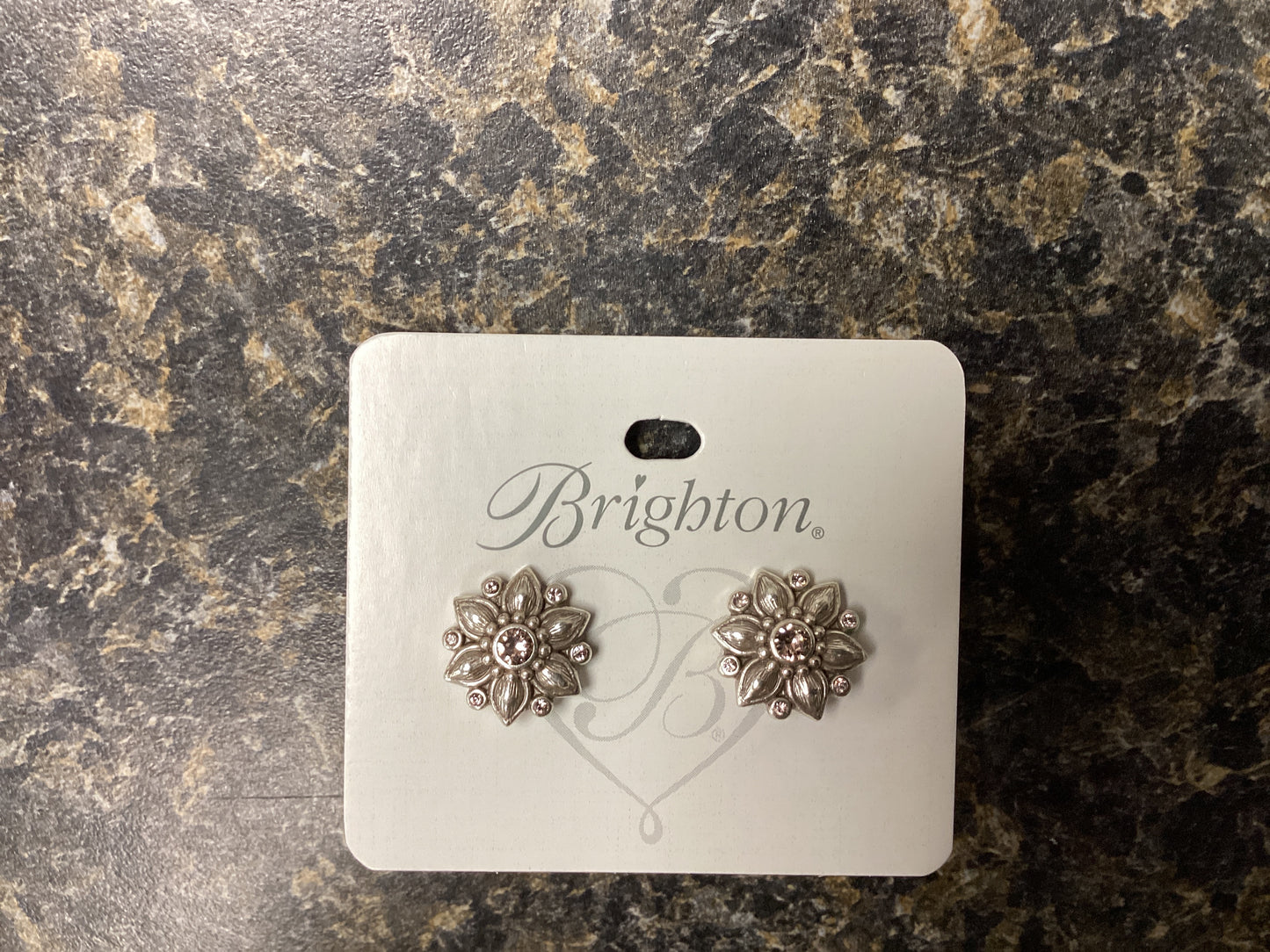 Cora mini post earrings