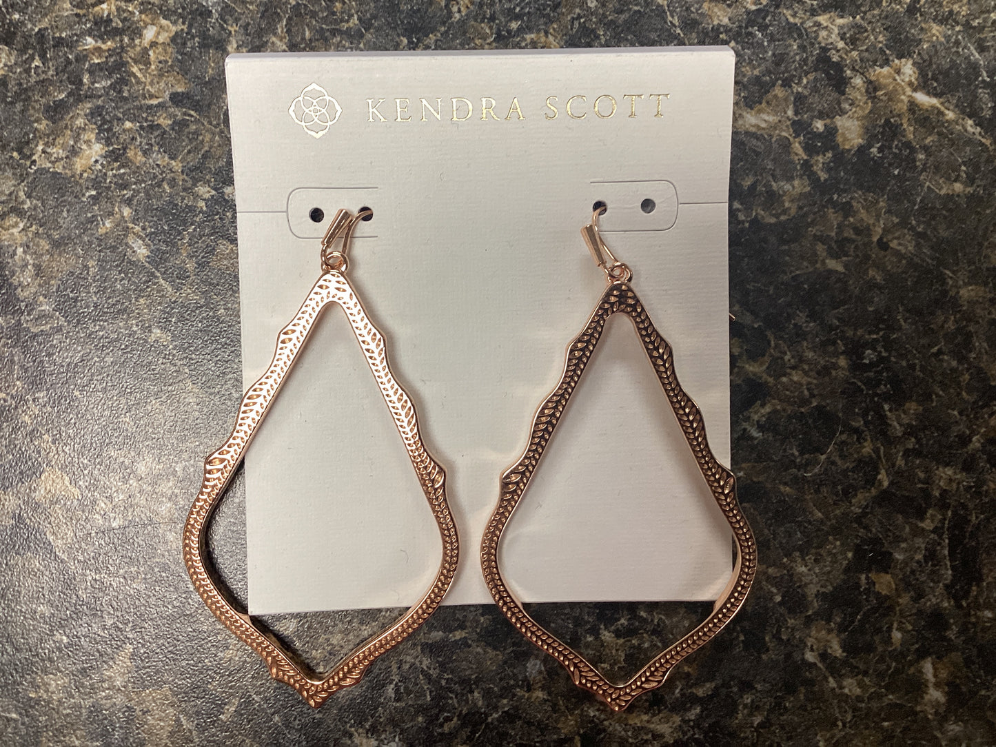 Sophee rose gold metal earrings