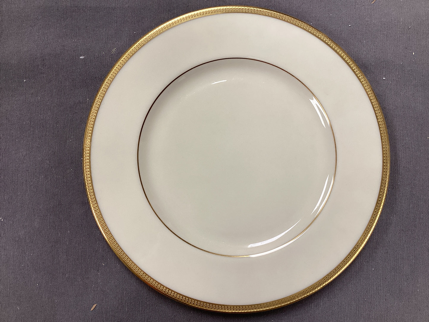 TUXEDO Gold SALAD