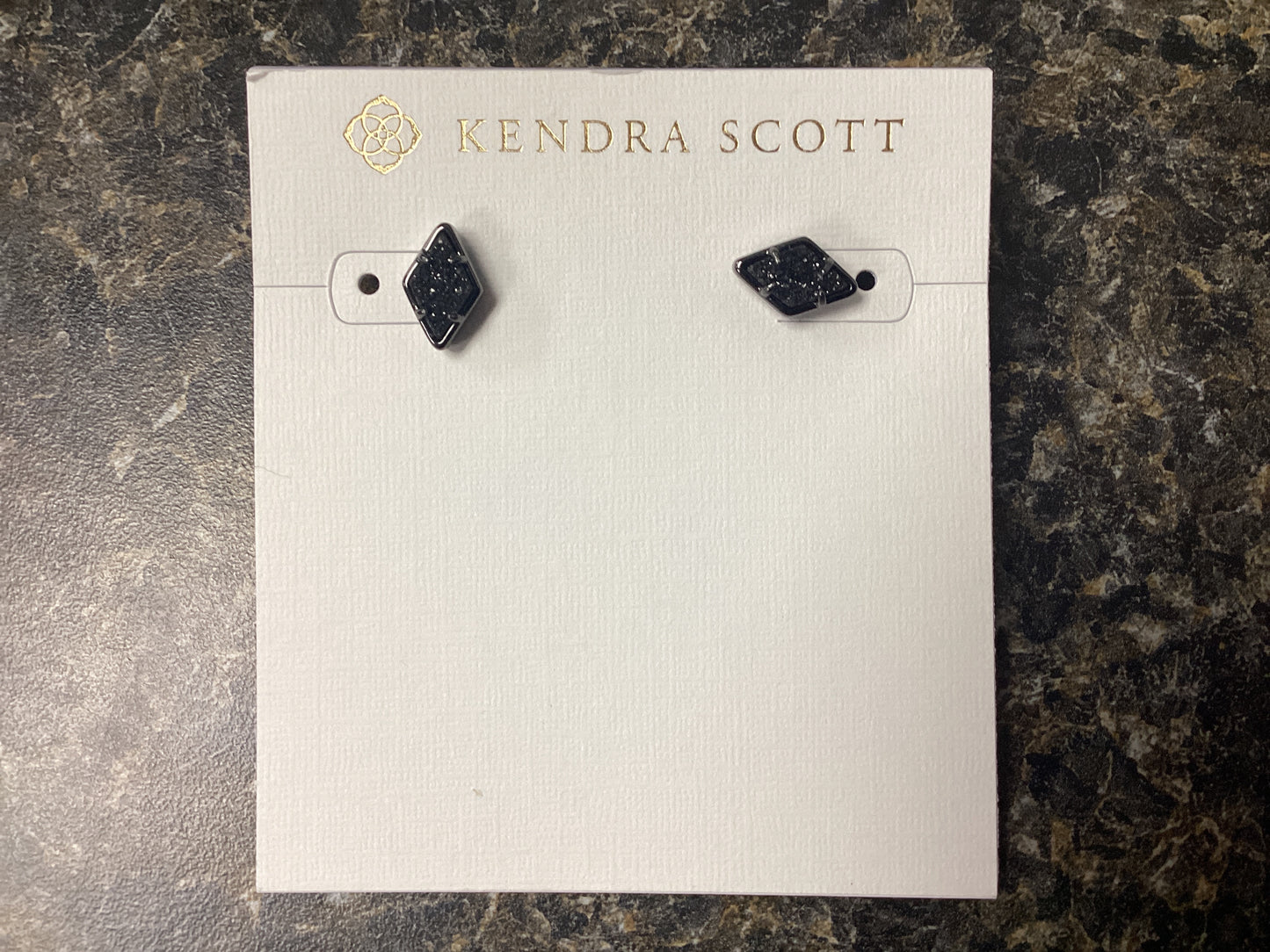 Kinsley stud ear gunmetal black drusy