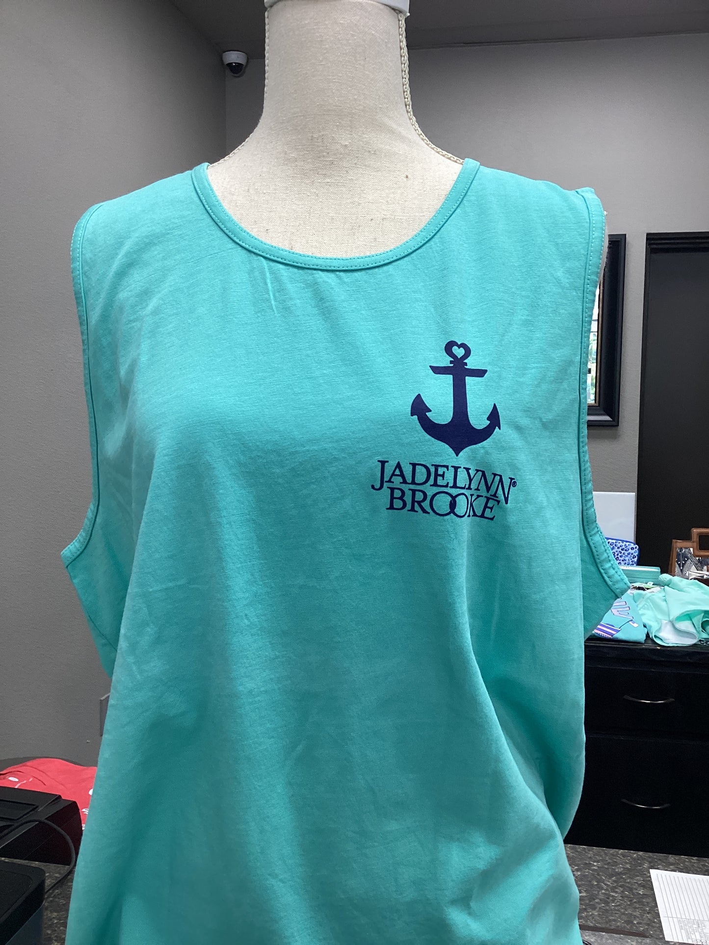 Tank - Living on Lake Time - Medium