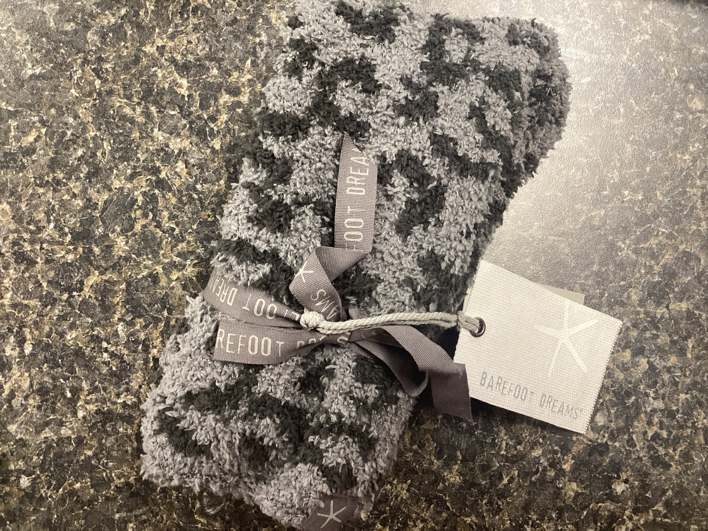 Womens cozy chic graphite socks