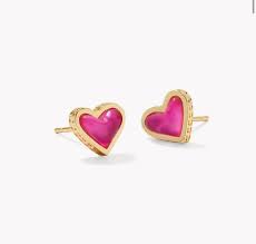 Ari Heart framed gold azalea illusion stud earrings