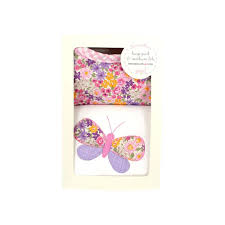 Butterfly Bib & Burp pad set