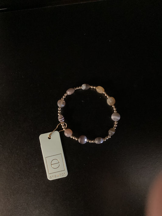 Admire gold agate 3mm bracelet