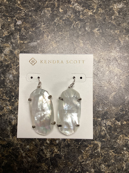 Esme rhod ivory mop earrings