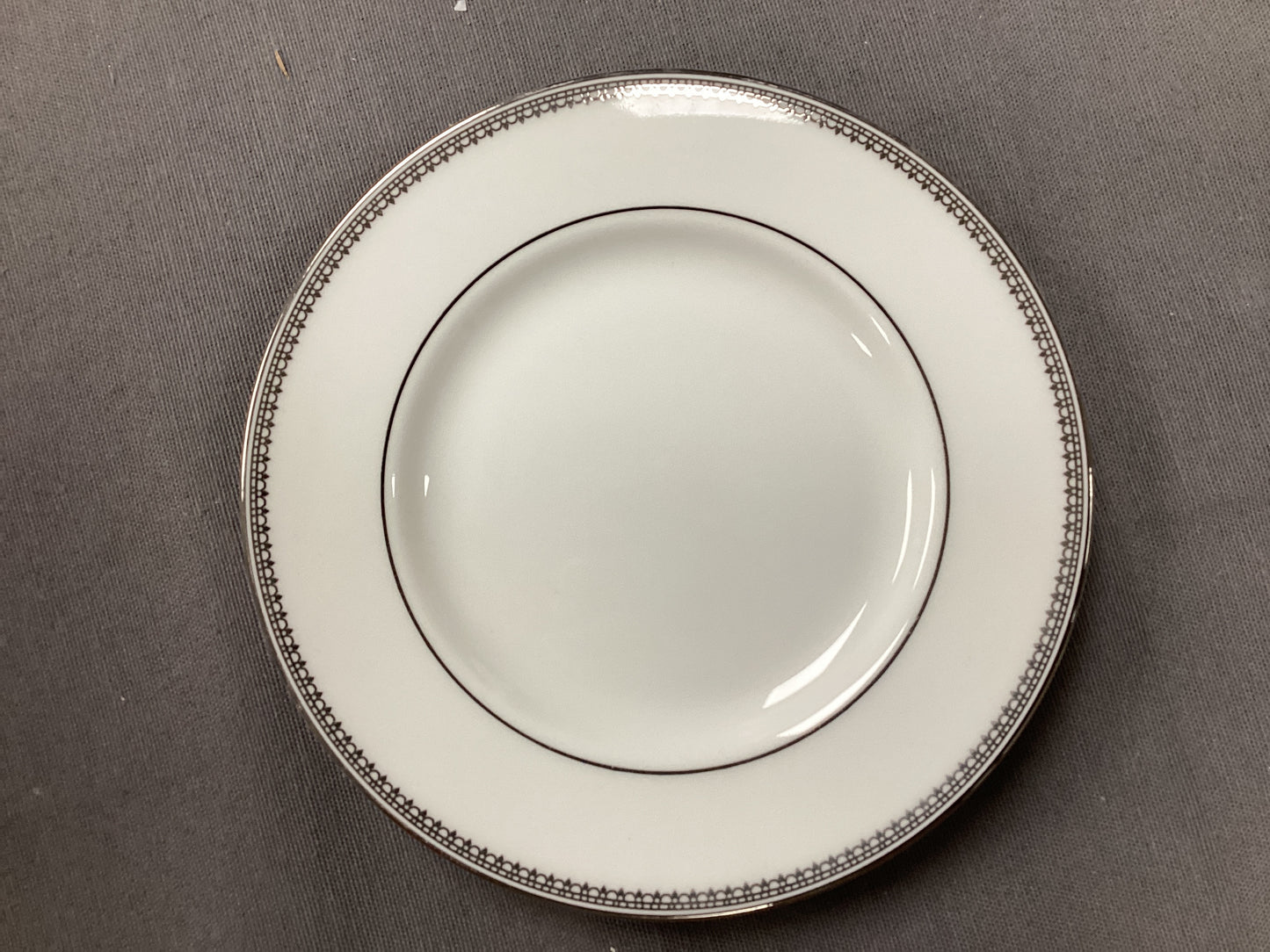 Vera Lace Bread & Butter