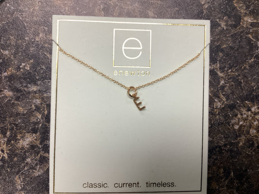 Respect Gold E short necklace