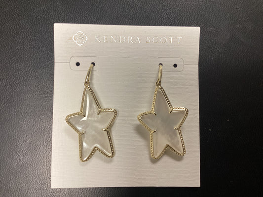 Ada star gold ivory earrings