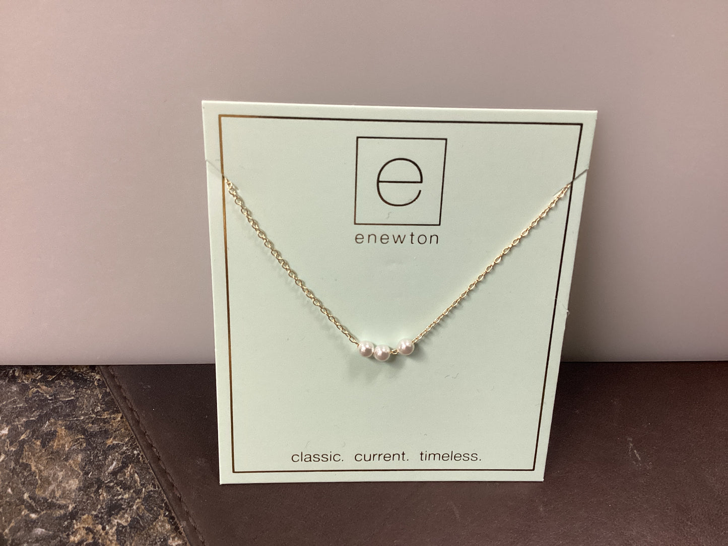 16" Necklace Gold- Joy Pearl