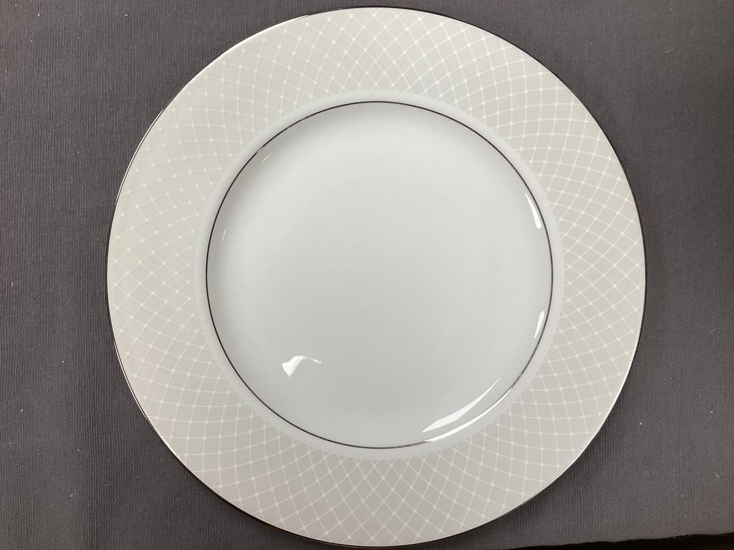 venetian lace dinner plate