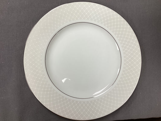 venetian lace dinner plate