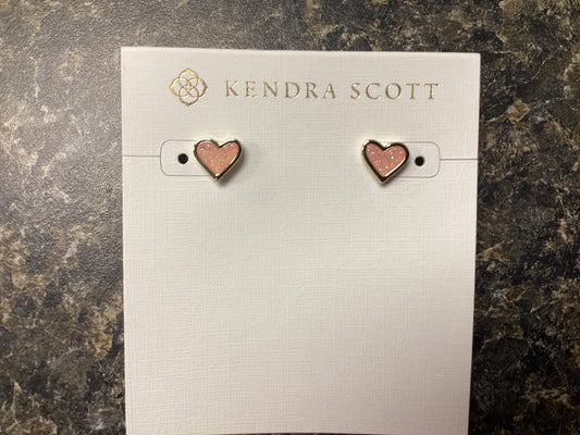 Framed Ari Heart Stud Ear Gold Light Pink Drusy