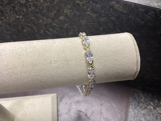 Genevieve gold crystal chain bracelet