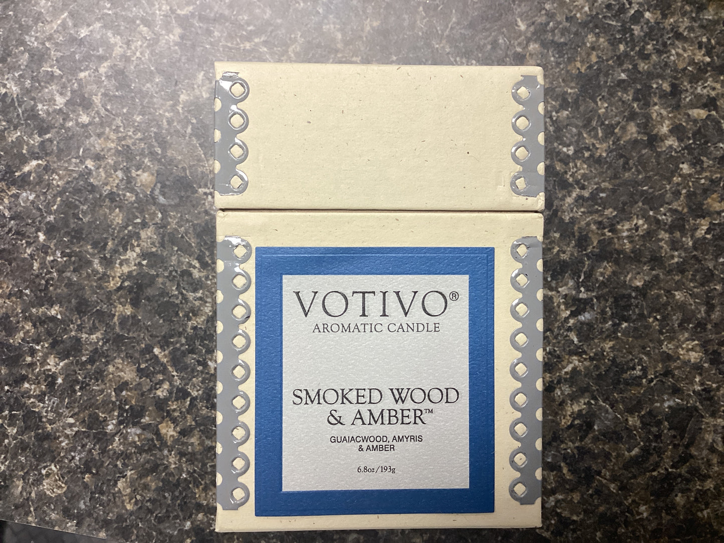 Smoked Wood & Amber 6.8oz Candle