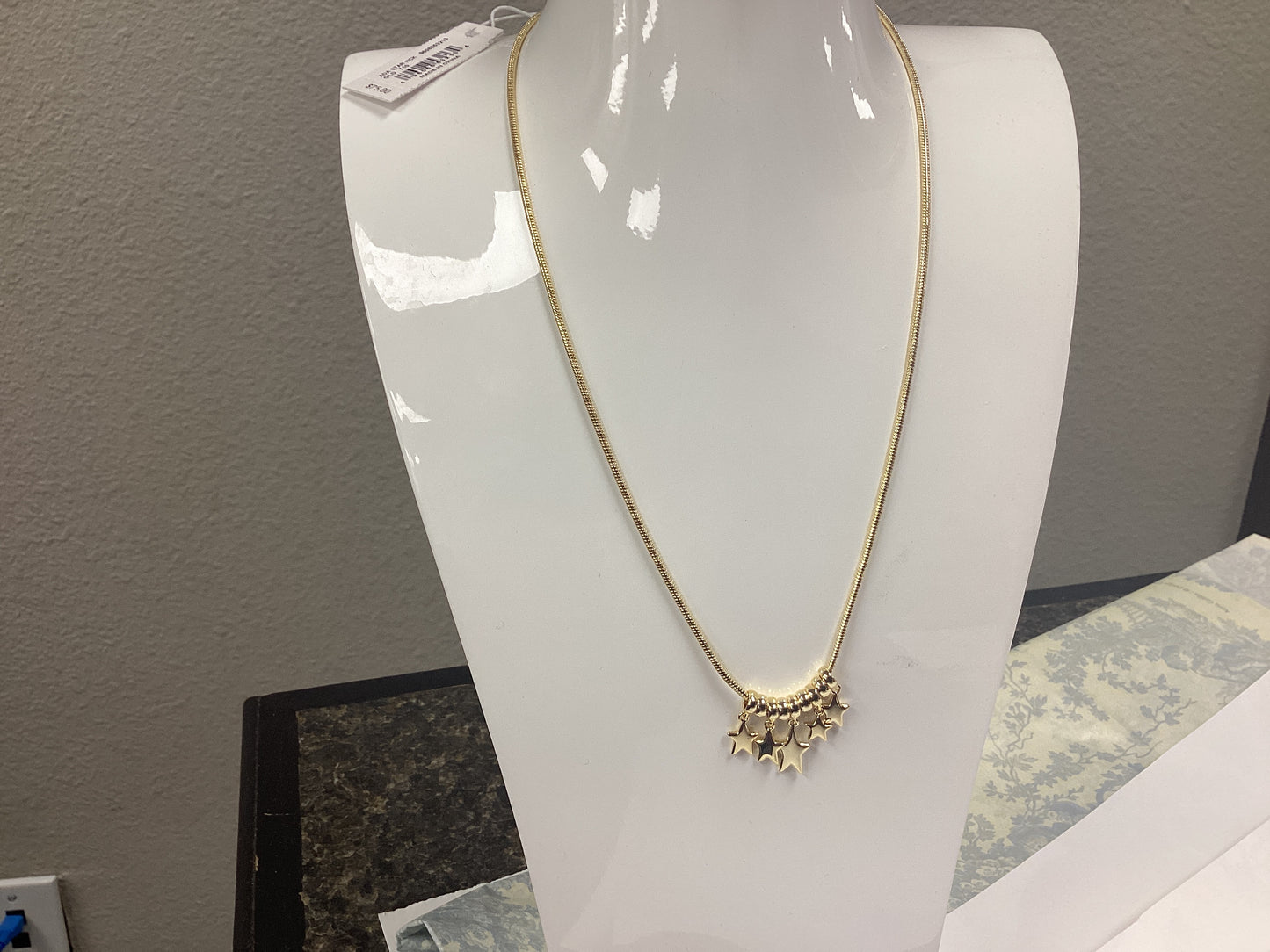 Ada Star gold short necklace