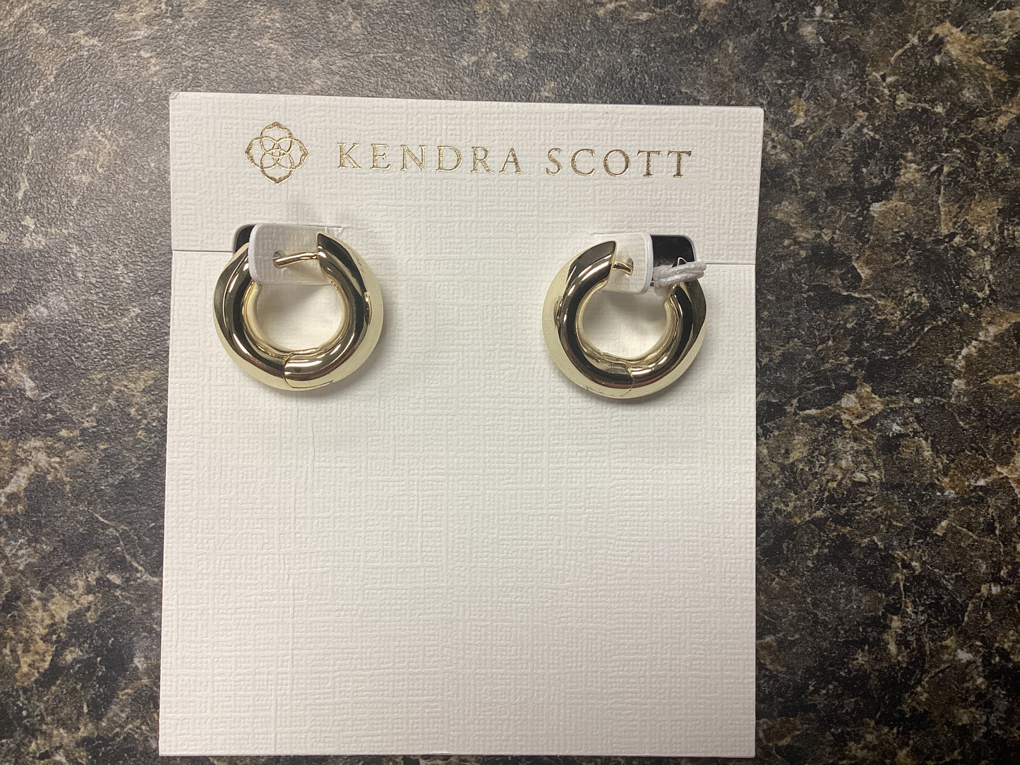 Mikki metal huggie gold earrings