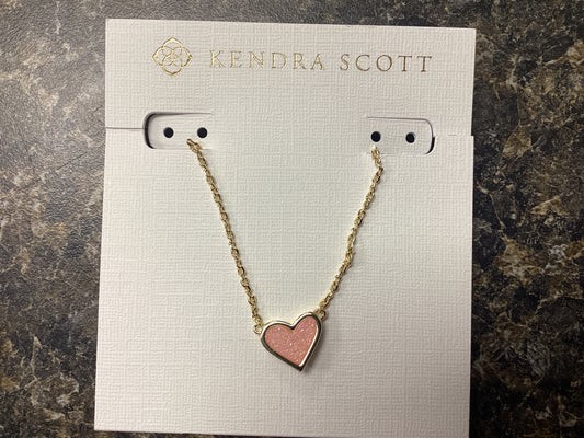 Framed Ari Heart Pendant Necklace Gold Light Pink Drusy