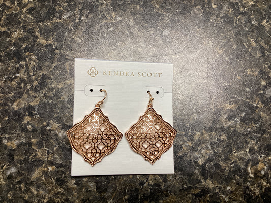 Kirsten rose gold metal earring