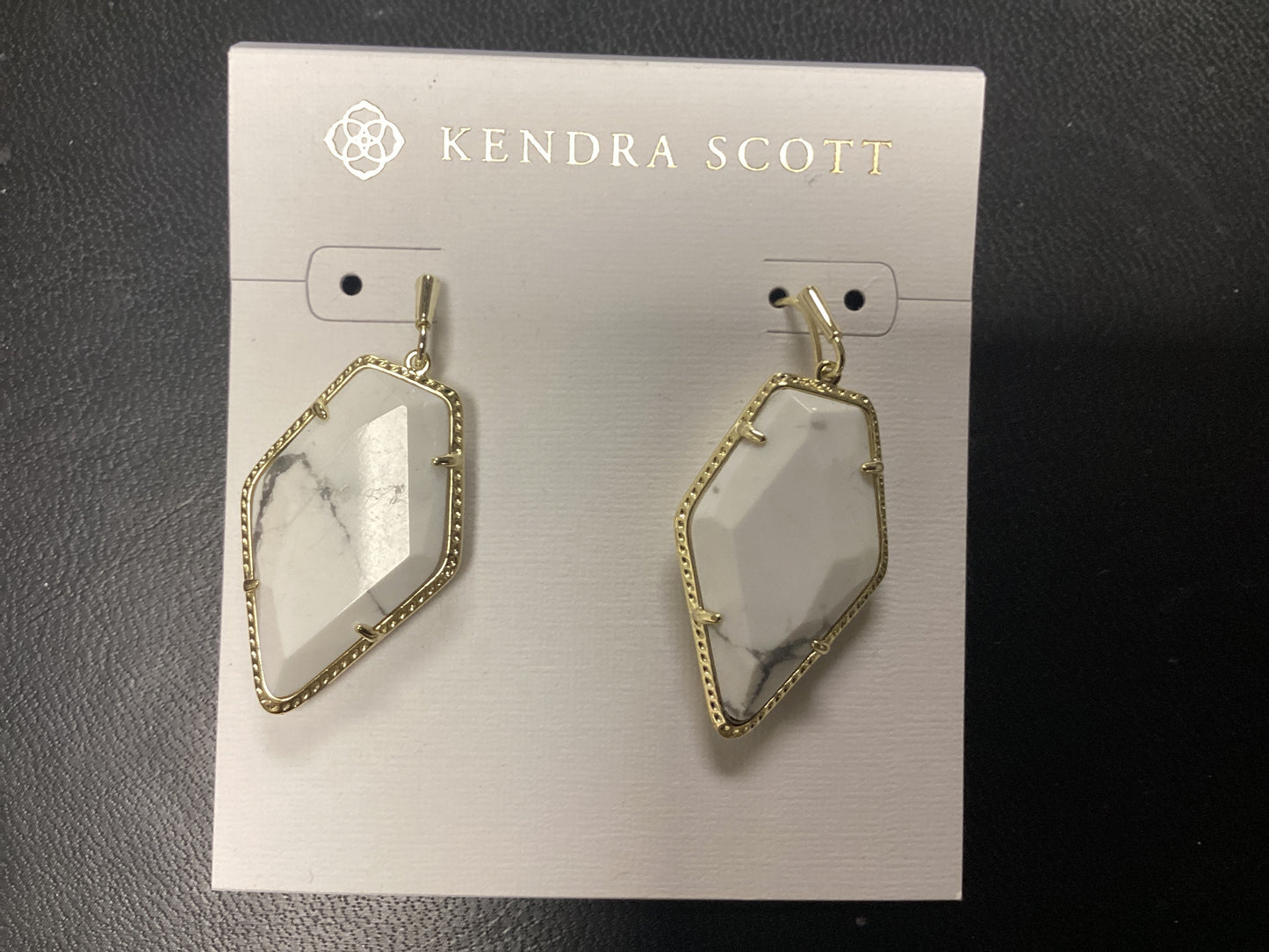 Tessa gold white howlite framed