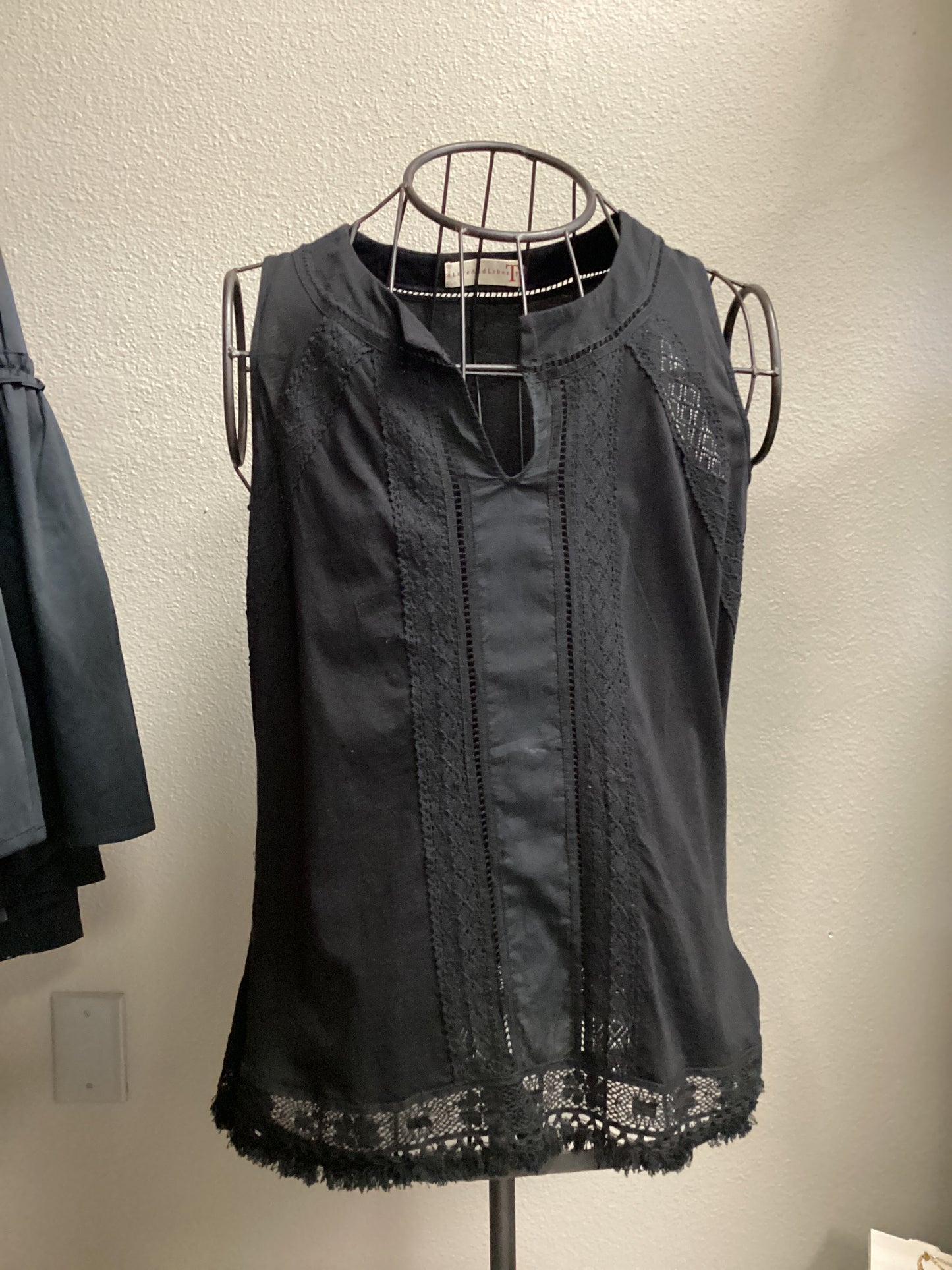Lace Trim Spliced Black Tank Medium