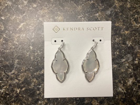 Abbie silver ivory pearl earrings