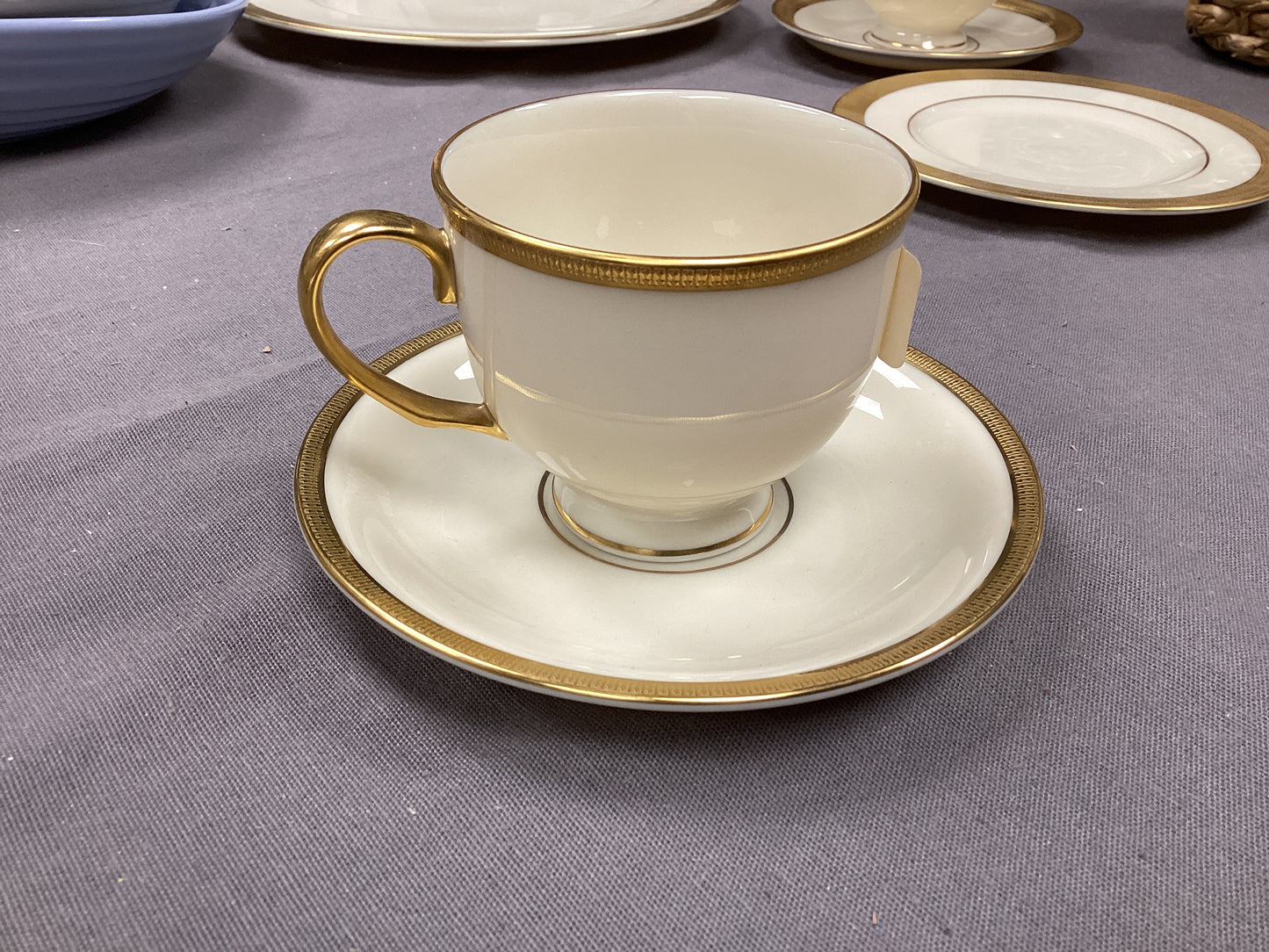 TUXEDO Gold C&S