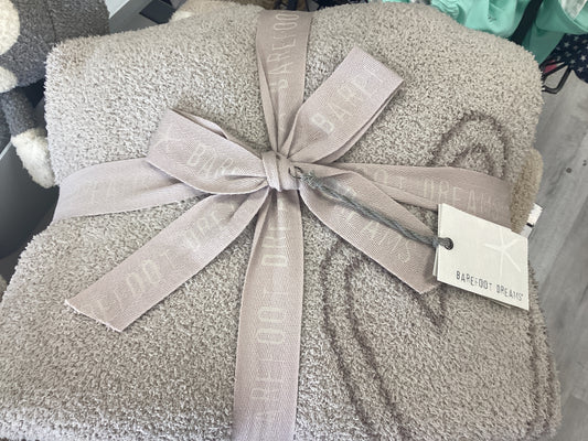 Cozy Chic heart blanket.