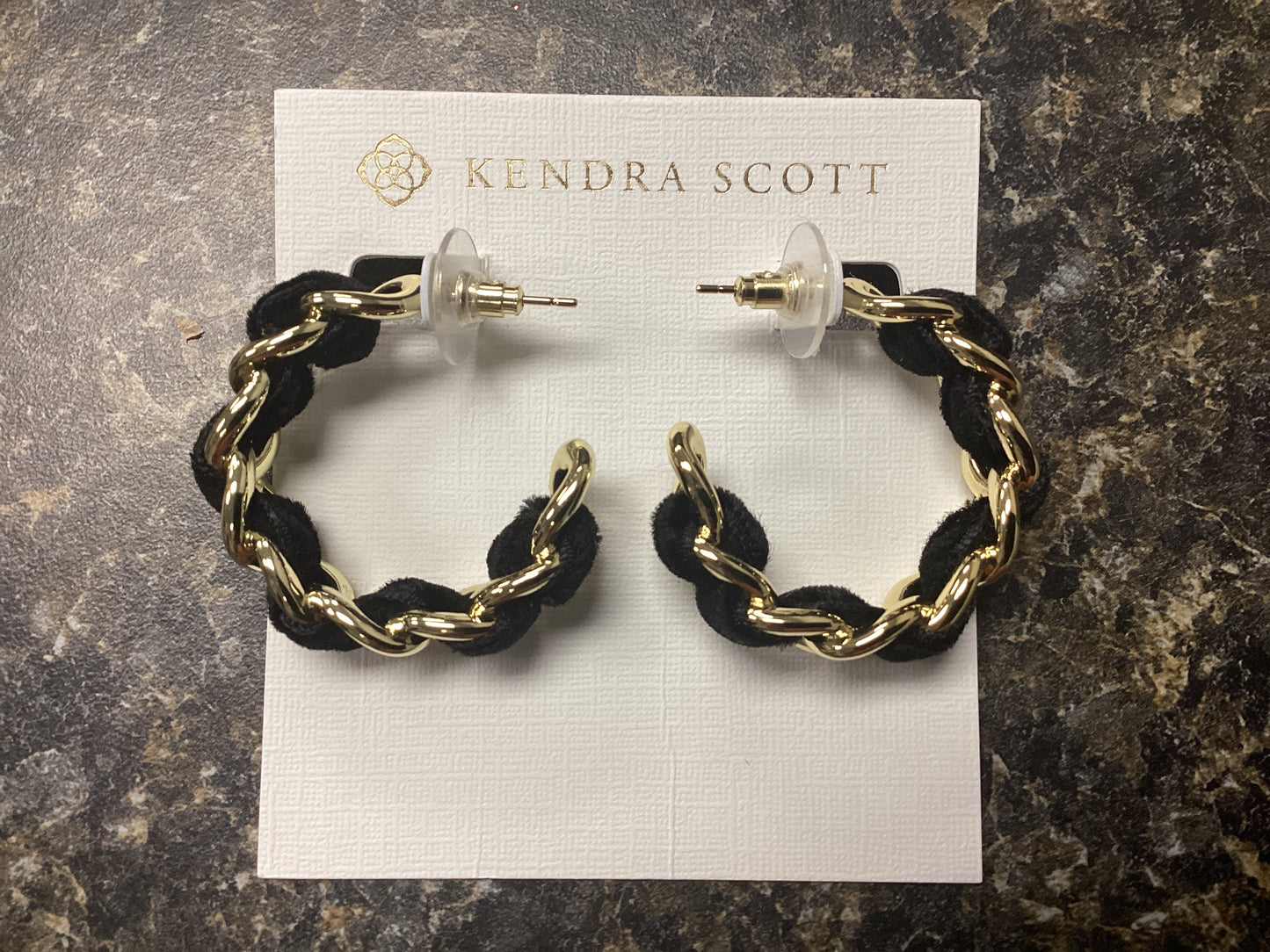 Everleigh velvet hoop ear gold black