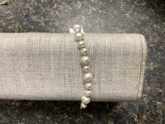 Jovie gold ivory bead bracelet