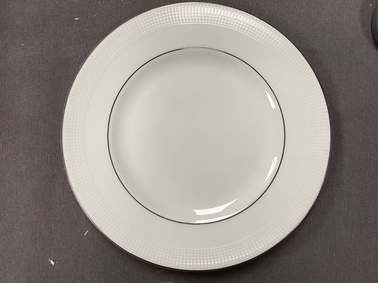 Blanc Sur Blanc Salad Plate