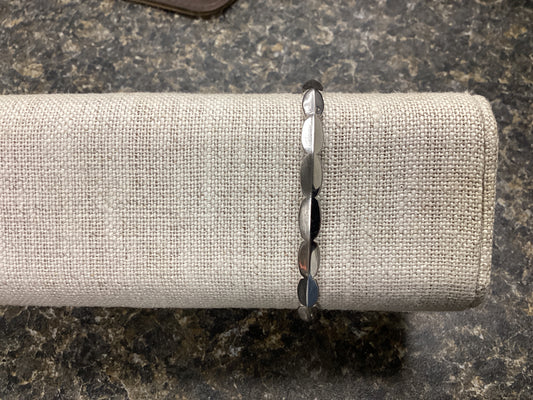 Brooke silver cuff bracelet