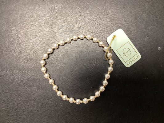 Classic Grateful 4mm pearl brac