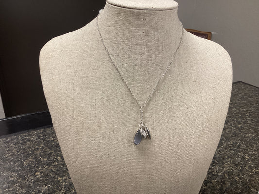 Dira Coin silver slate necklace.