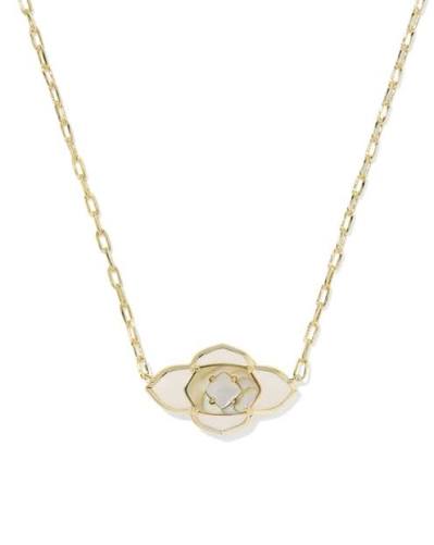 Abbie Medallion gold neutral mix necklace
