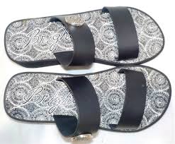 Tunis Black Platform Shoes size 9